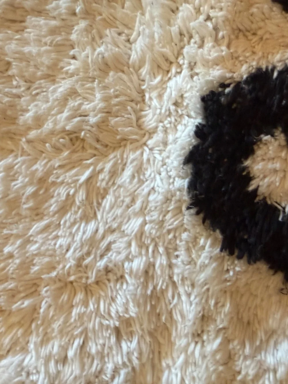 Hello Gorgeous bath rug
